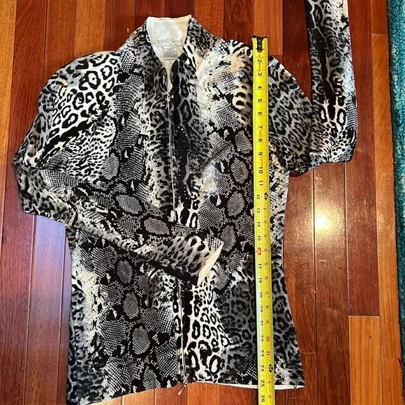 Alberto Makali Sweaters Alberto Makali Snakeskin Print Zipper